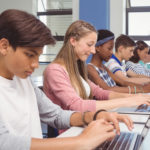 教室用教育ソフトを擁護する4つの方法