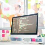 el uso de metadatos en los programas de pruebas en línea